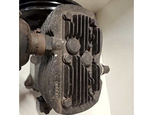 Pomp met vliegwiel 2 cilinder voor 2 v snaren , westinghouse - afbeelding 10 van  10