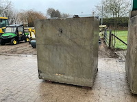 Pomp put - afbeelding 1 van  6