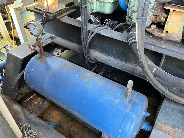 Pomp unit caterpiller 3408 "mud pump f350 with diesel engine" - afbeelding 13 van  14