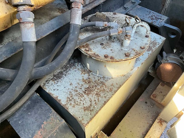 Pomp unit caterpiller 3408 "mud pump f350 with diesel engine" - afbeelding 14 van  14