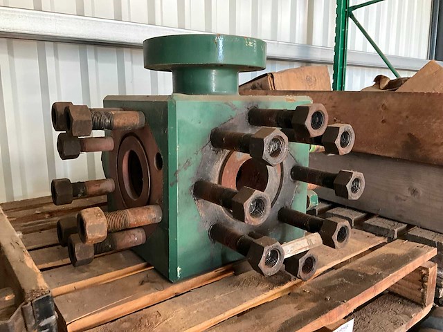 Pomphuis "mud pump hp block" - afbeelding 1 van  3