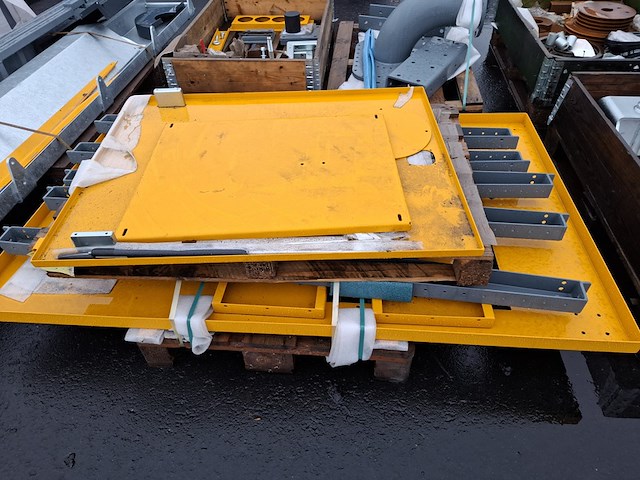 Pompunit in onderdelen, tjalma - afbeelding 14 van  55