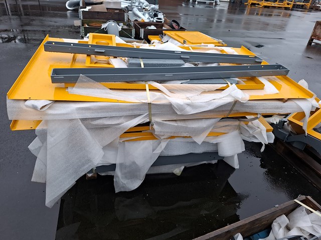 Pompunit in onderdelen, tjalma - afbeelding 31 van  55