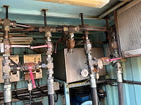 Pompunit in zeecontainer - afbeelding 19 van  24