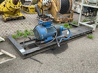 Pompunit - afbeelding 1 van  4