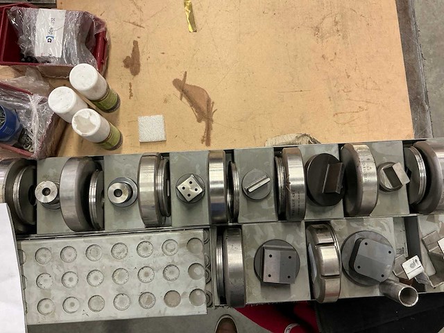 Ponsgereedschap amada tooling - afbeelding 9 van  9