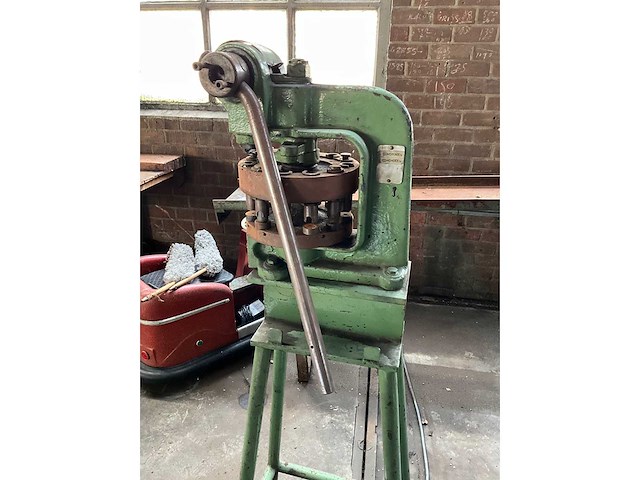 Ponsmachine - 585000 - afbeelding 5 van  5