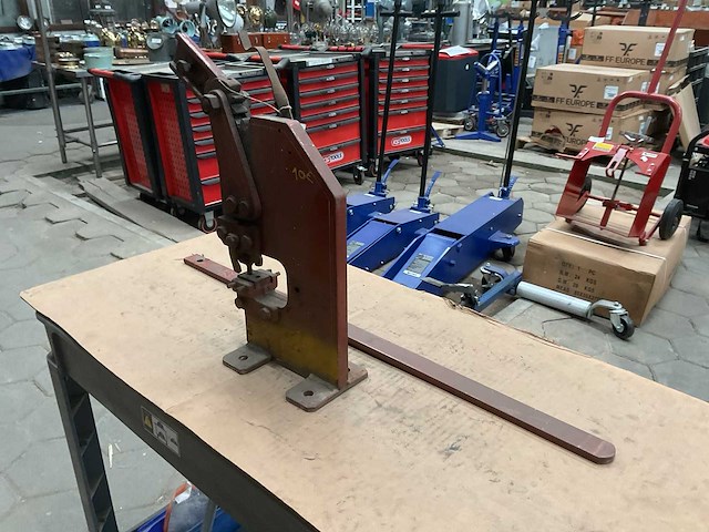 Ponsmachine - afbeelding 2 van  6