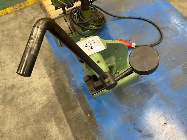 Ponsmachine - afbeelding 3 van  5