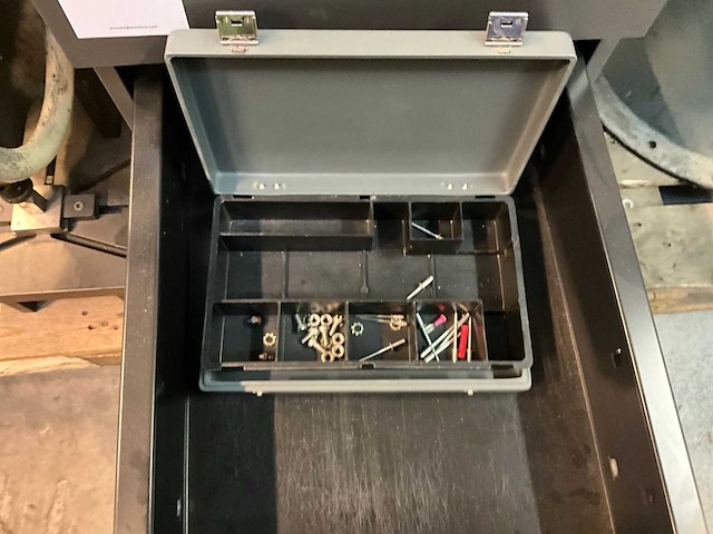 Ponsmachine - afbeelding 5 van  15