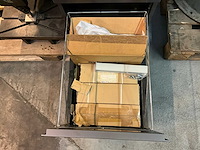 Ponsmachine - afbeelding 6 van  15