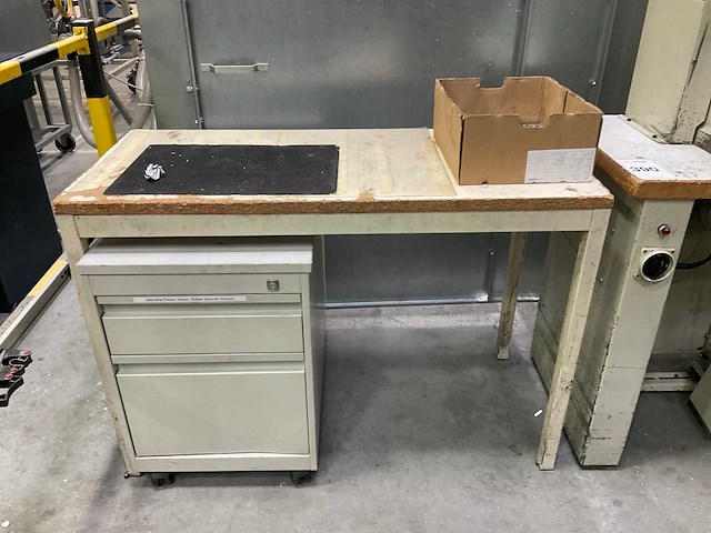 Ponsmachine - afbeelding 10 van  11