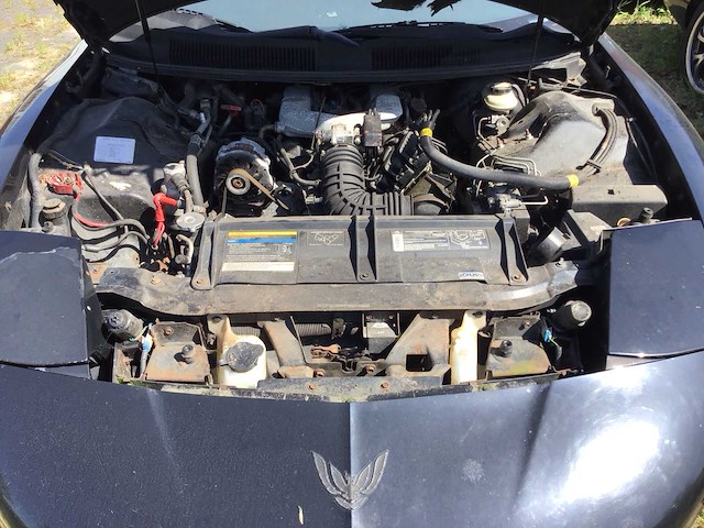 Pontiac - 1993 - firebird - personenauto - afbeelding 14 van  22