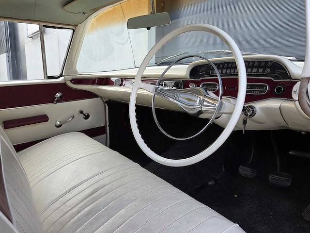 Pontiac - strato chief - oldtimer - automaat - 1958 - afbeelding 34 van  40