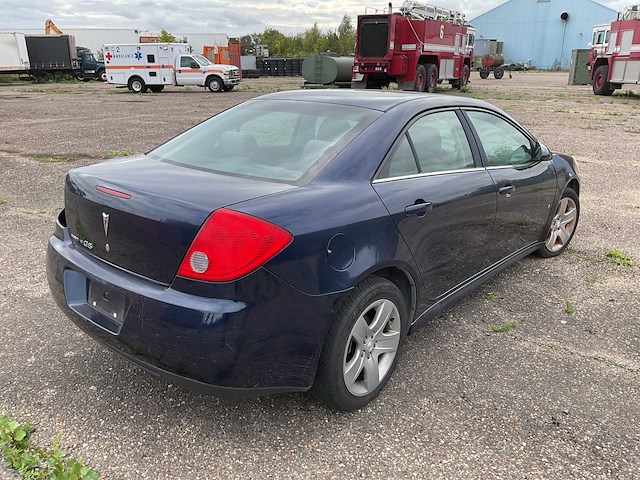 Pontiac g6 personenauto - afbeelding 8 van  9
