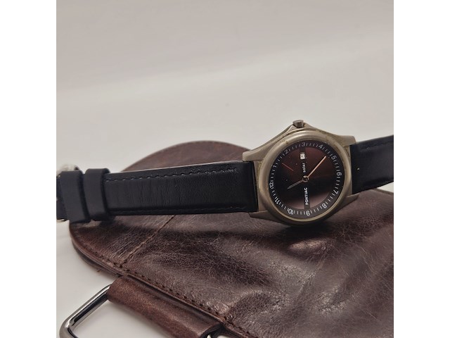 Pontiac solar titanium herenhorloge - afbeelding 3 van  5