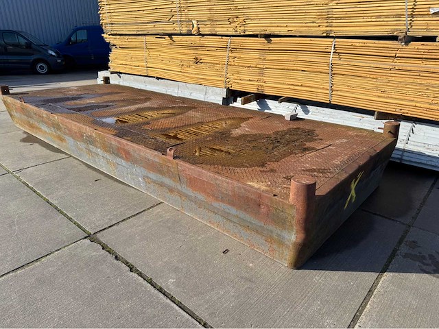 Ponton - afbeelding 3 van  5