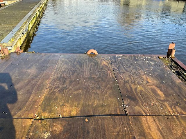 Ponton - afbeelding 12 van  12