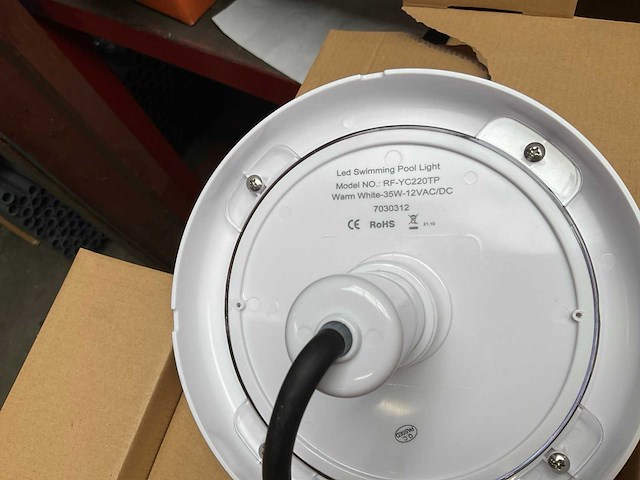Pool light led rf-yc220tp (8x) - afbeelding 4 van  4