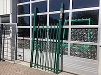 Poort 1 mrt met palen - afbeelding 3 van  10