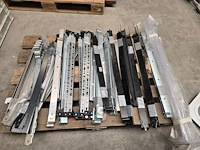 Poortscharnieren plus diverse metalen, partij - afbeelding 1 van  10