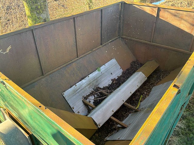 Pootgoedbunker - afbeelding 8 van  9