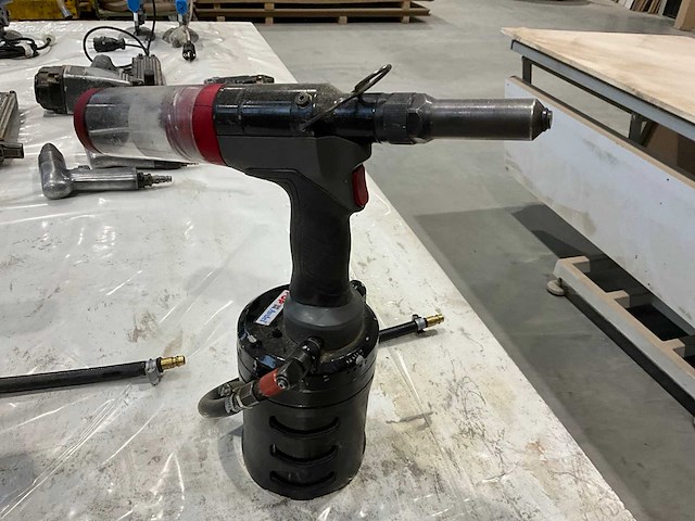 Pop avdel proset xt3 blindklinknagelmachine - afbeelding 3 van  3