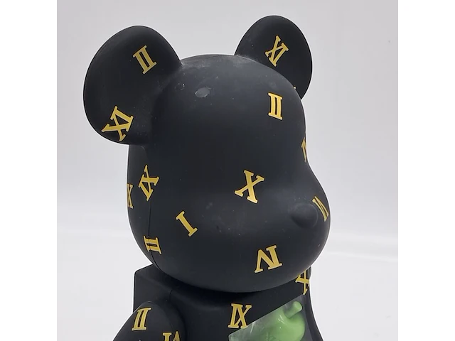 Pop, bearbrick, shareef - afbeelding 8 van  8