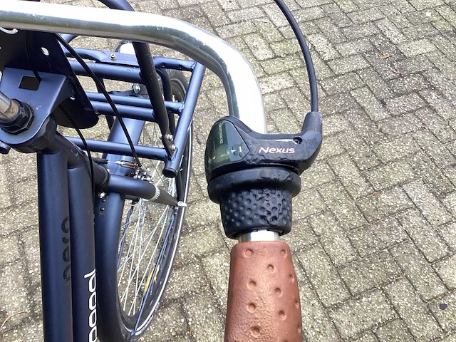 Popal nera damesfiets - afbeelding 13 van  13