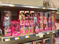 Poppen barbie in diverse uitvoeringen, 14 stuks in schap. - afbeelding 2 van  2