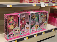 Poppen omg, 9 stuks in schap. - afbeelding 2 van  2