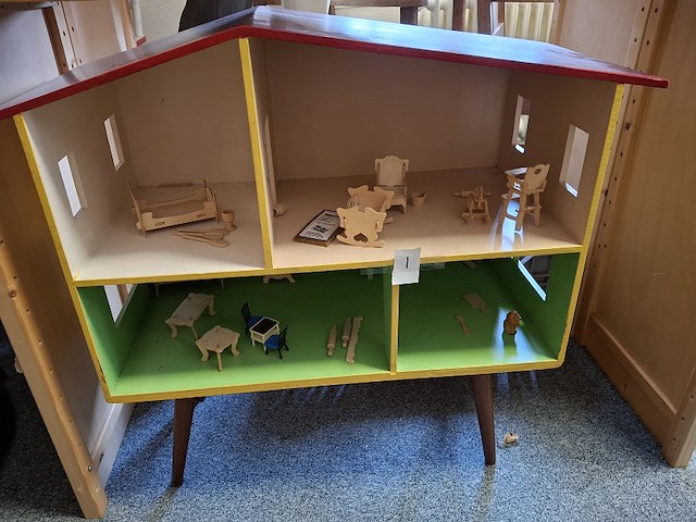 Poppenhuis 75 x 33 x 73 cm - afbeelding 2 van  3
