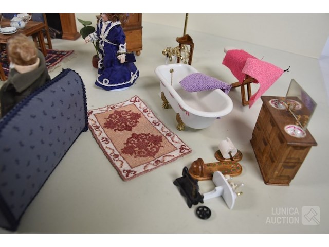 Poppenhuis inrichting - afbeelding 3 van  9