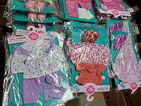 Poppenkleding mix doos a 24 stuks - afbeelding 2 van  3