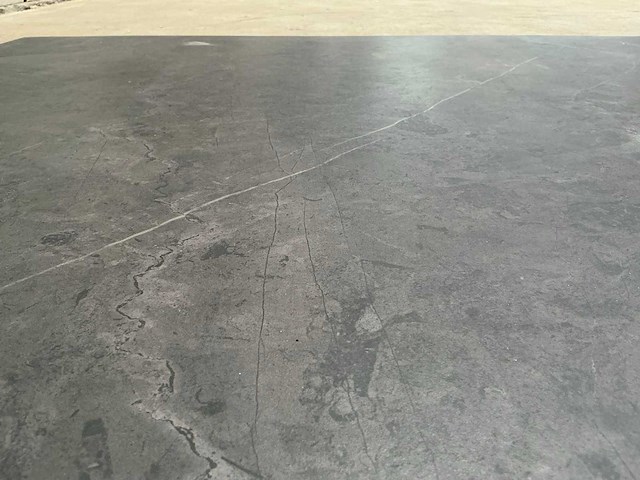 Porcelanosa - 120 x 120 cm vloertegel 7,44 m2 - afbeelding 2 van  3