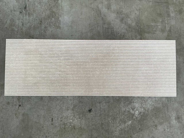 Porcelanosa - 33,3x100 cm vloertegel 2,66 m2 - afbeelding 1 van  5