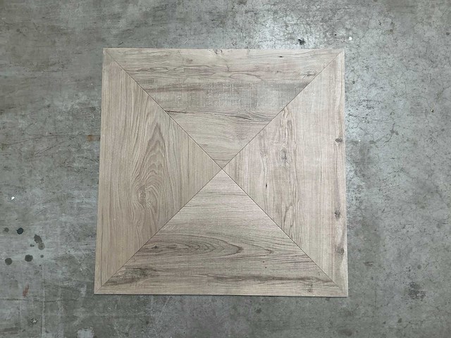 Porcelanosa - 80 x 80 cm vloertegel 8,96 m2 - afbeelding 2 van  3