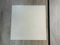 Porcelanosa - beige - vloertegel 90x90 cm - afbeelding 1 van  5