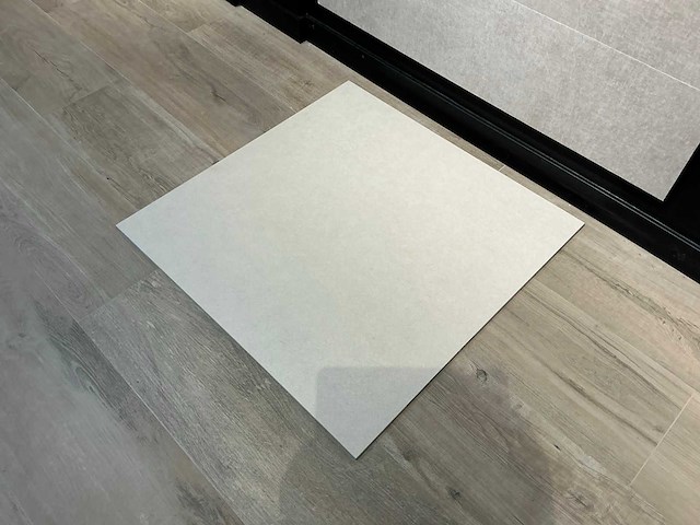 Porcelanosa - beige - vloertegel 90x90 cm - afbeelding 3 van  5