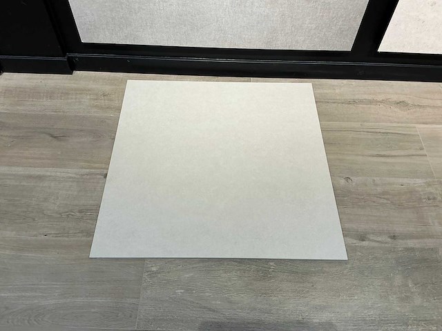 Porcelanosa - beige - vloertegel 90x90 cm - afbeelding 4 van  5