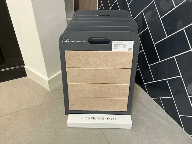 Porcelanosa - diverse wandtegels - afbeelding 2 van  8