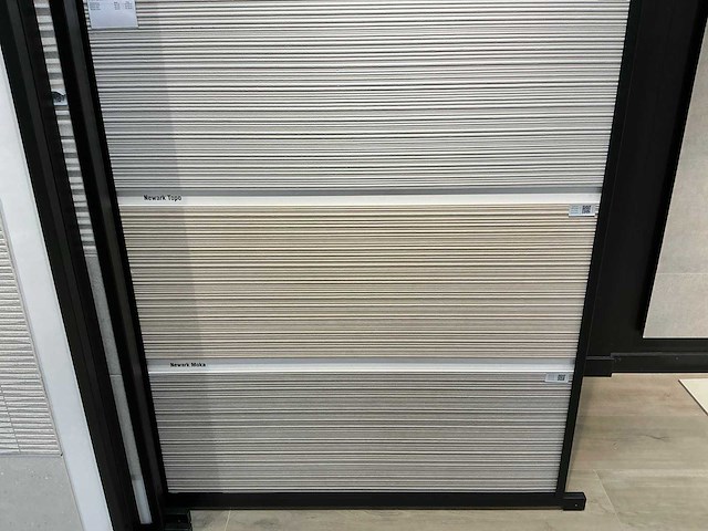 Porcelanosa - tegeldisplay - afbeelding 6 van  33