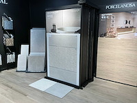 Porcelanosa - tegeldisplay - afbeelding 1 van  33