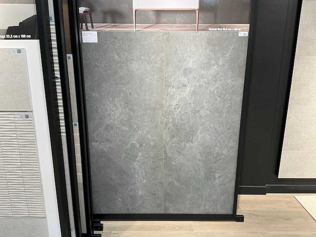 Porcelanosa - tegeldisplay - afbeelding 16 van  33