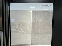 Porcelanosa - tegeldisplay - afbeelding 19 van  33