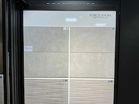 Porcelanosa - tegeldisplay - afbeelding 21 van  33
