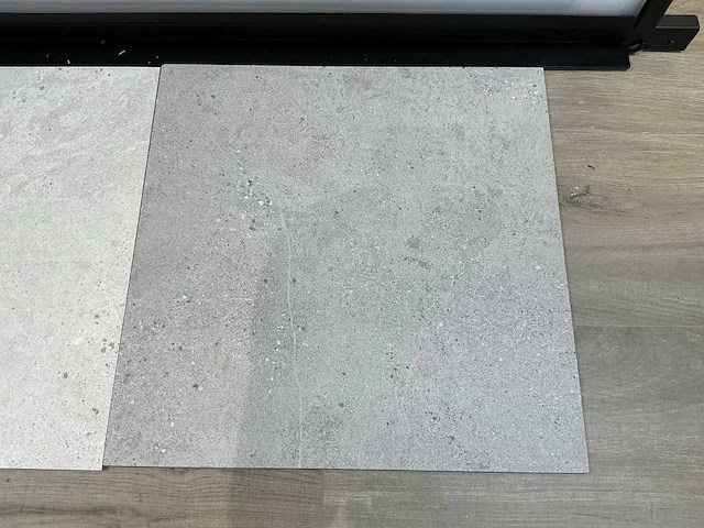 Porcelanosa - tegeldisplay - afbeelding 22 van  33