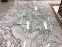 Porcelanosa dolomiti gepolijst 59,6x59,6 cm tegel 44,4 m² - afbeelding 2 van  7