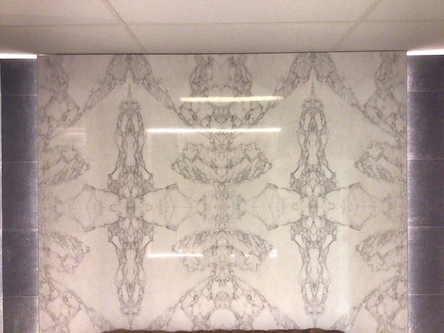 Porcelanosa dolomiti glans wandtegel 59,6x150 cm 37,54 m² - afbeelding 1 van  4