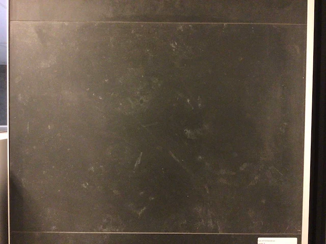 Porcelanosa magma black mat wandtegel 33,3x100 cm 21,67 m² - afbeelding 4 van  7